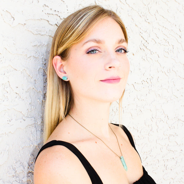 how to wear amazonite