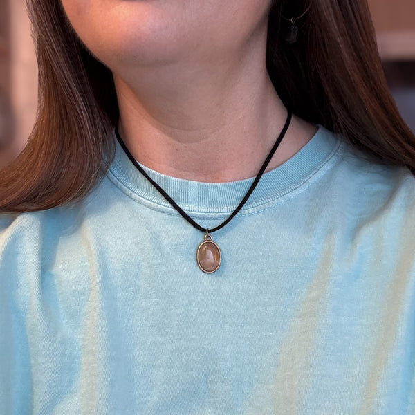 Rose Quartz Gemstone Choker