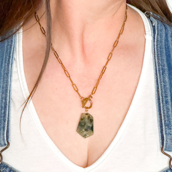 Inner Flow Toggle Necklace