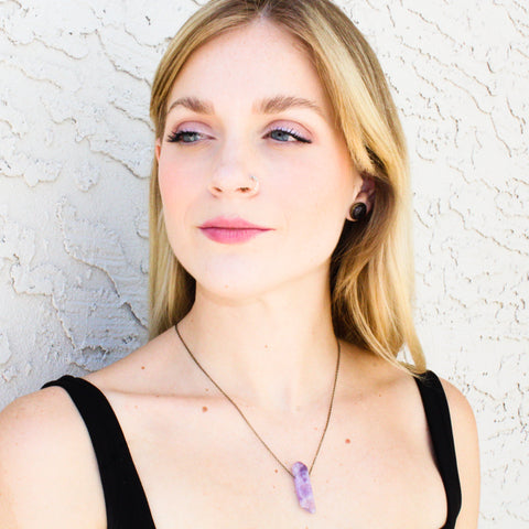 how to wear an amethyst necklace