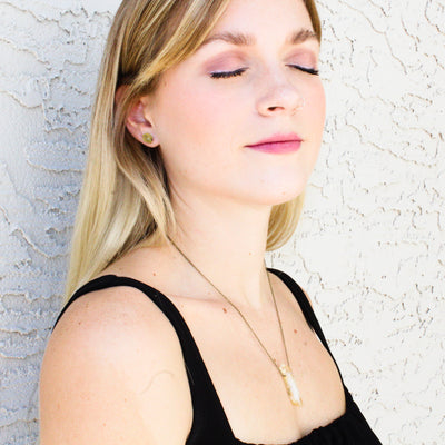 How to wear a citrine necklace